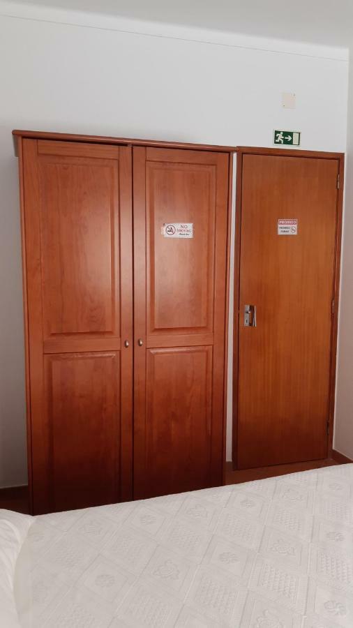 Alojamentos S.José Atouguia Da Baleia Exterior foto